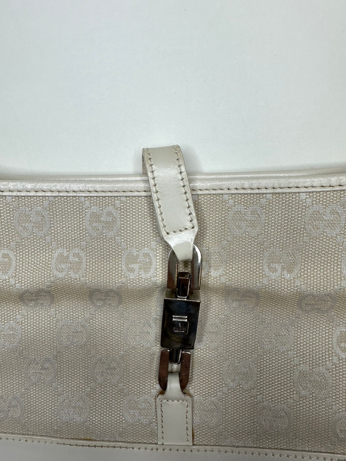 Gucci Cream Jackie Chain Bag