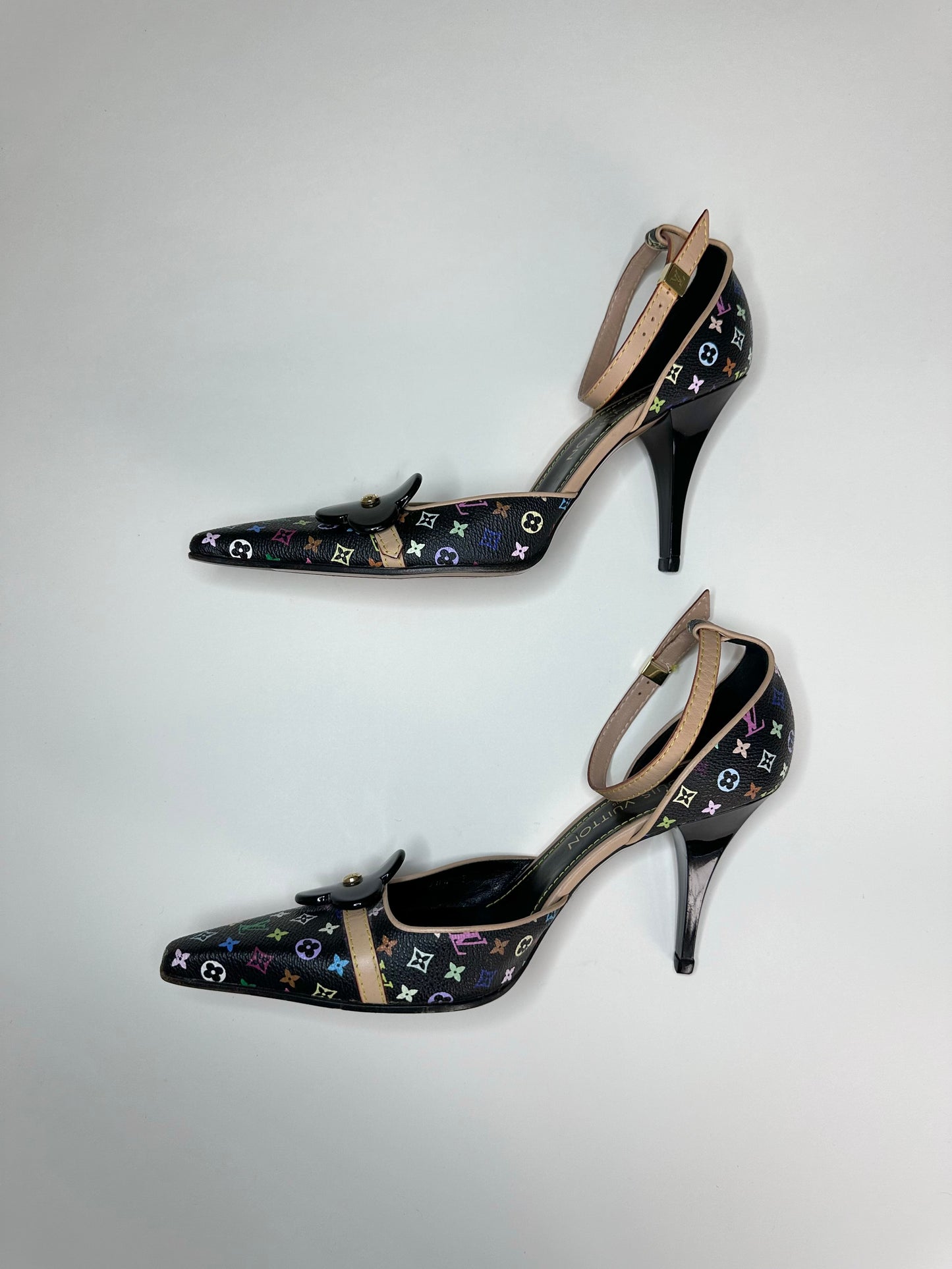 Louis Vuitton Black Multicolor Pumps 40